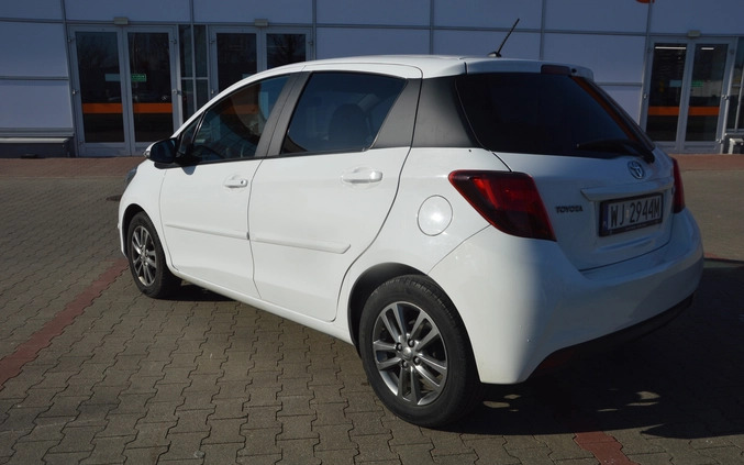 Toyota Yaris cena 37900 przebieg: 88000, rok produkcji 2015 z Sierpc małe 37